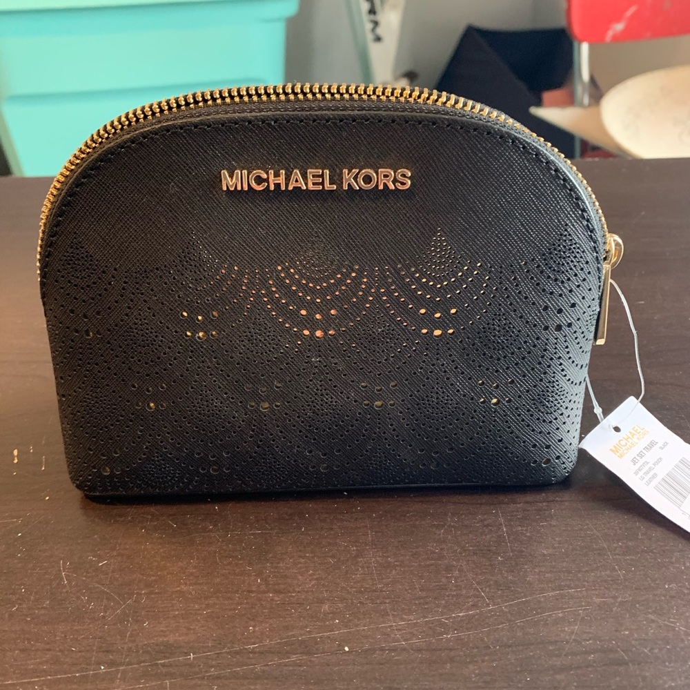 Michael Kors Makeup/mini Bag